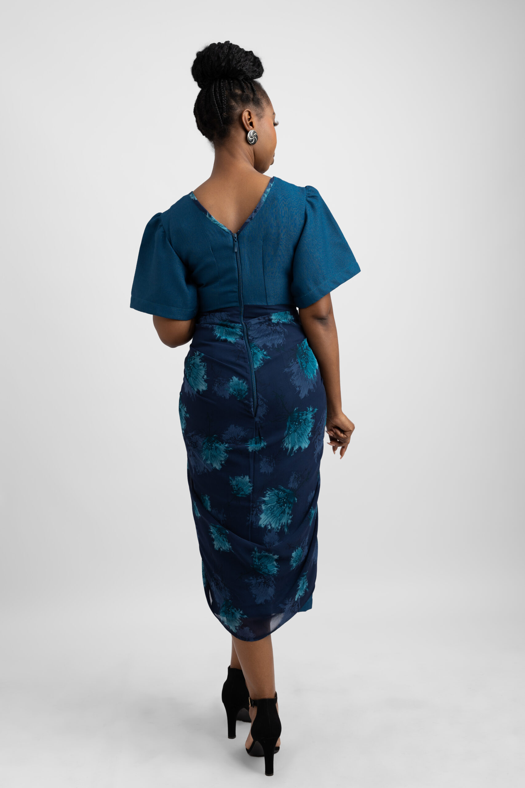 Khoi Dress - Image 4