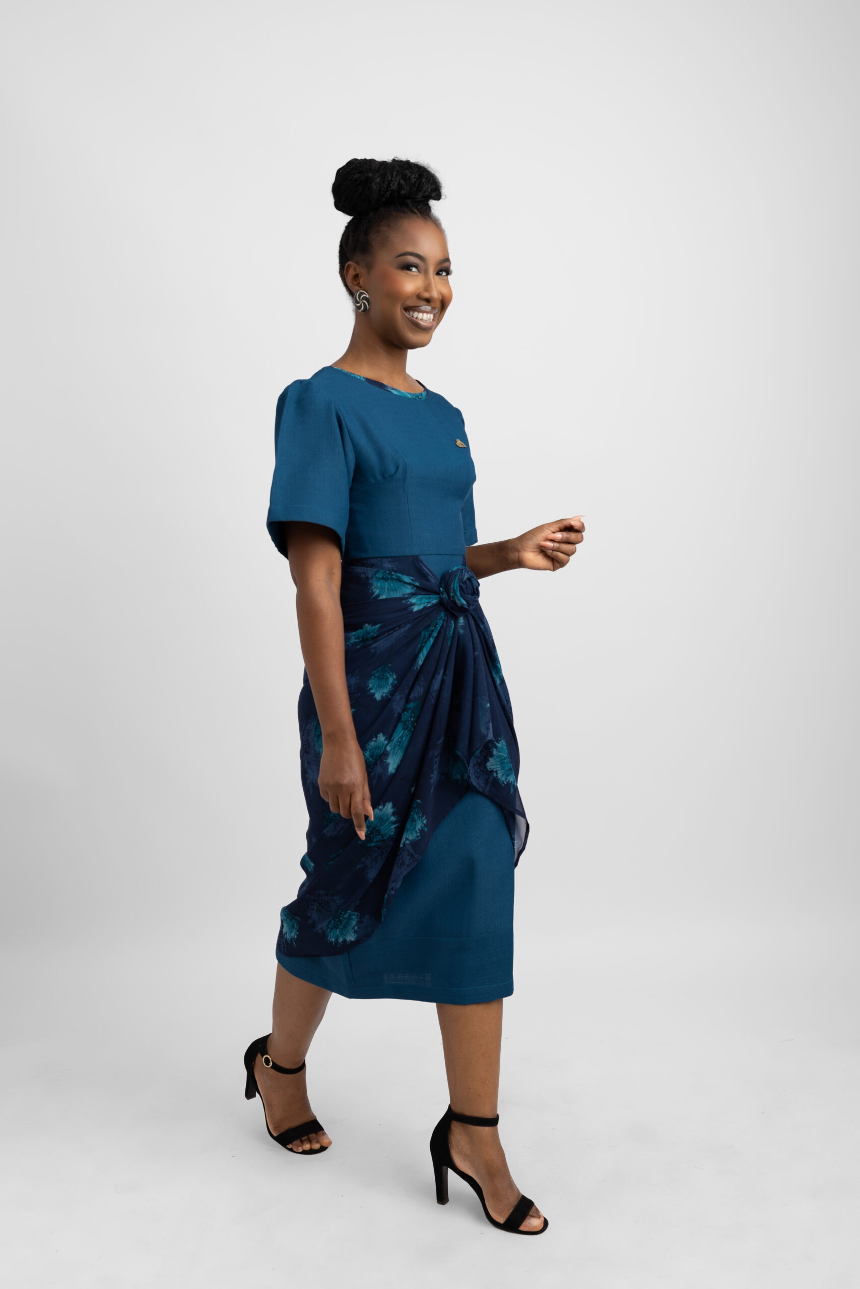 Khoi Dress - Image 5